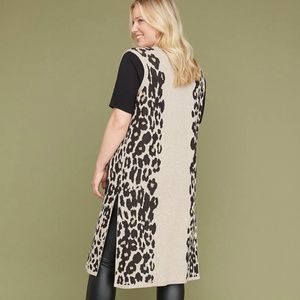 Lane Bryant Jackets & Coats - Lane Bryant Leopard Jaquard Sweater vest duster Lane Bryant Jackets & Coats - Lane Bryant Leopard Jaquard Sweater vest duster